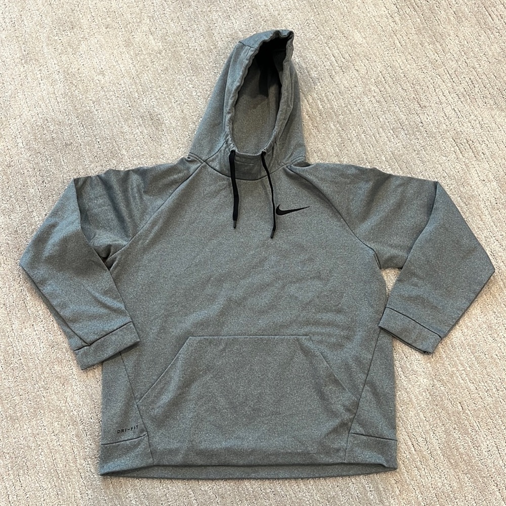 Price Drop‼️ Men’s Nike Dri-fit Hoodie